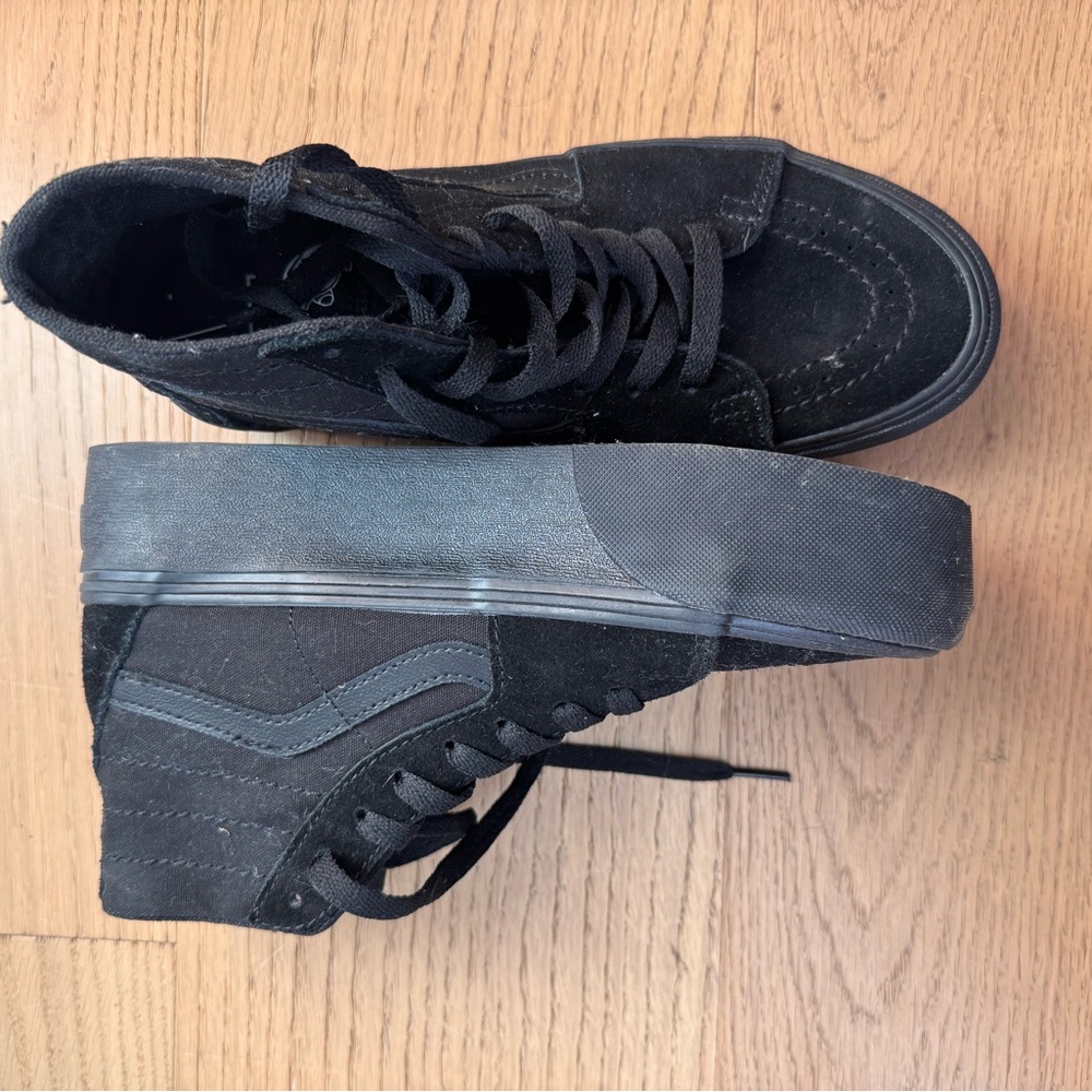 Vans Sk8-Hi Platform Black – Women’s 8 (Men’s 6.5)